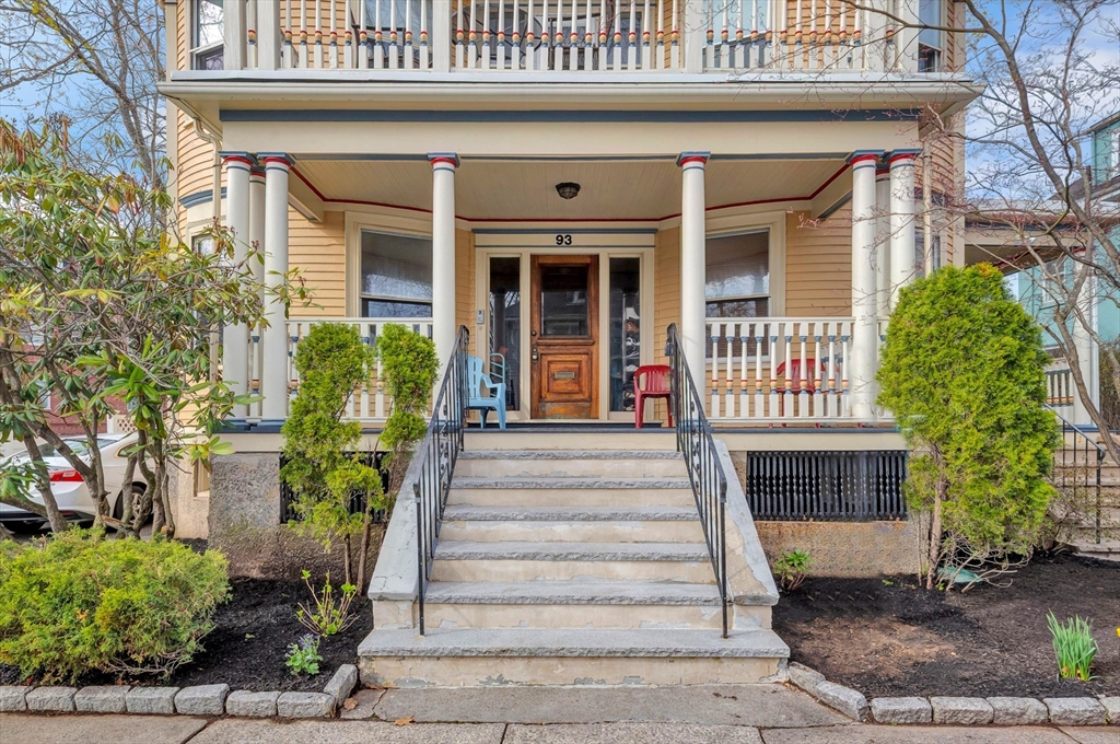 93 Moraine Street Boston, MA 02130 - Photo 3 of 34