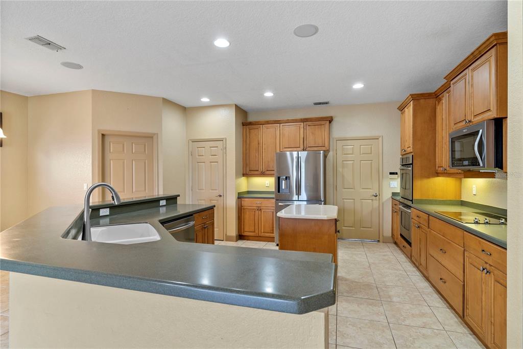 3463 Forest Ridge Lane Kissimmee, FL 34741 - Photo 28 of 61
