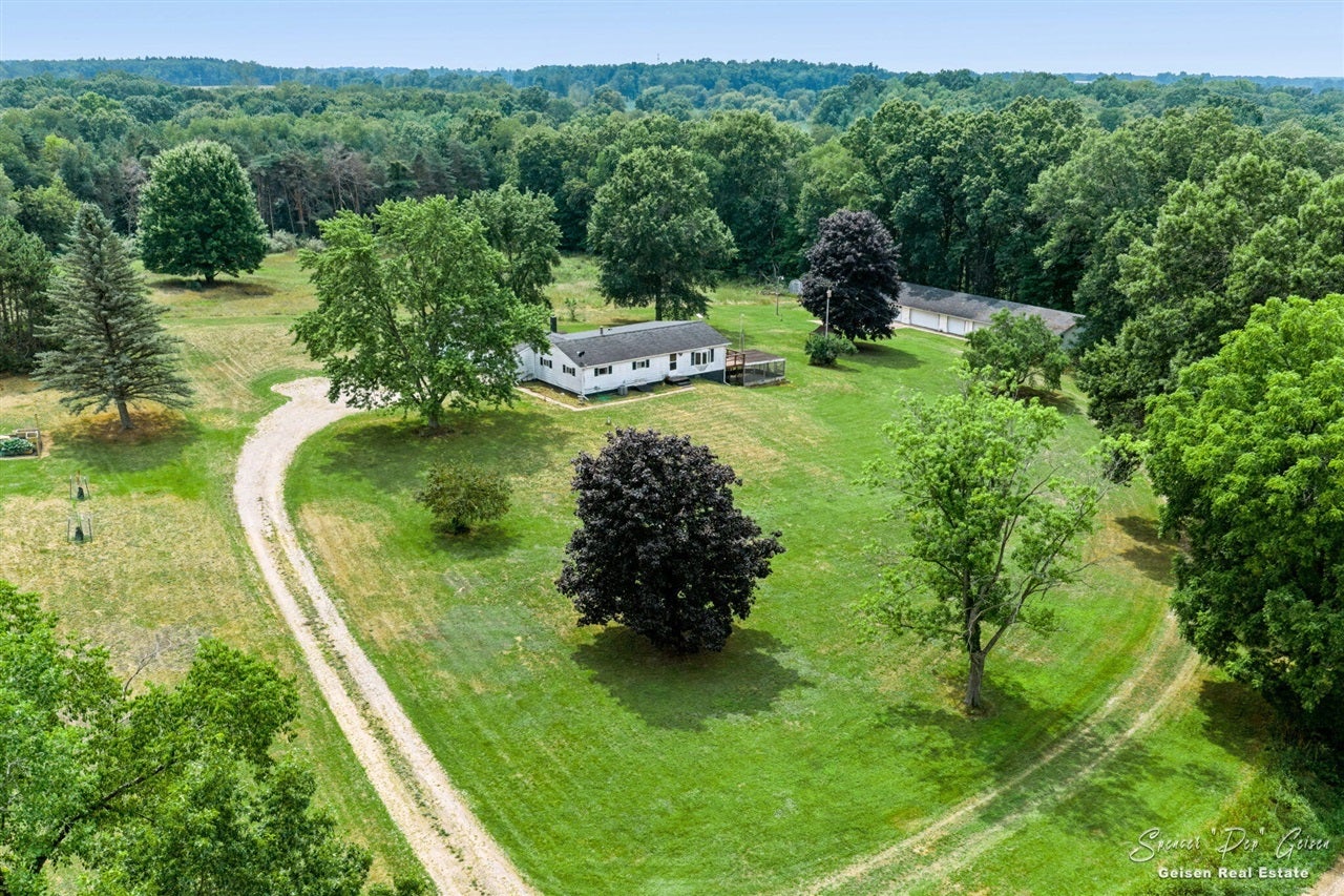 2168 Kellogg Road Ionia, MI 48846 - Photo 37 of 54 Gallery Image 37