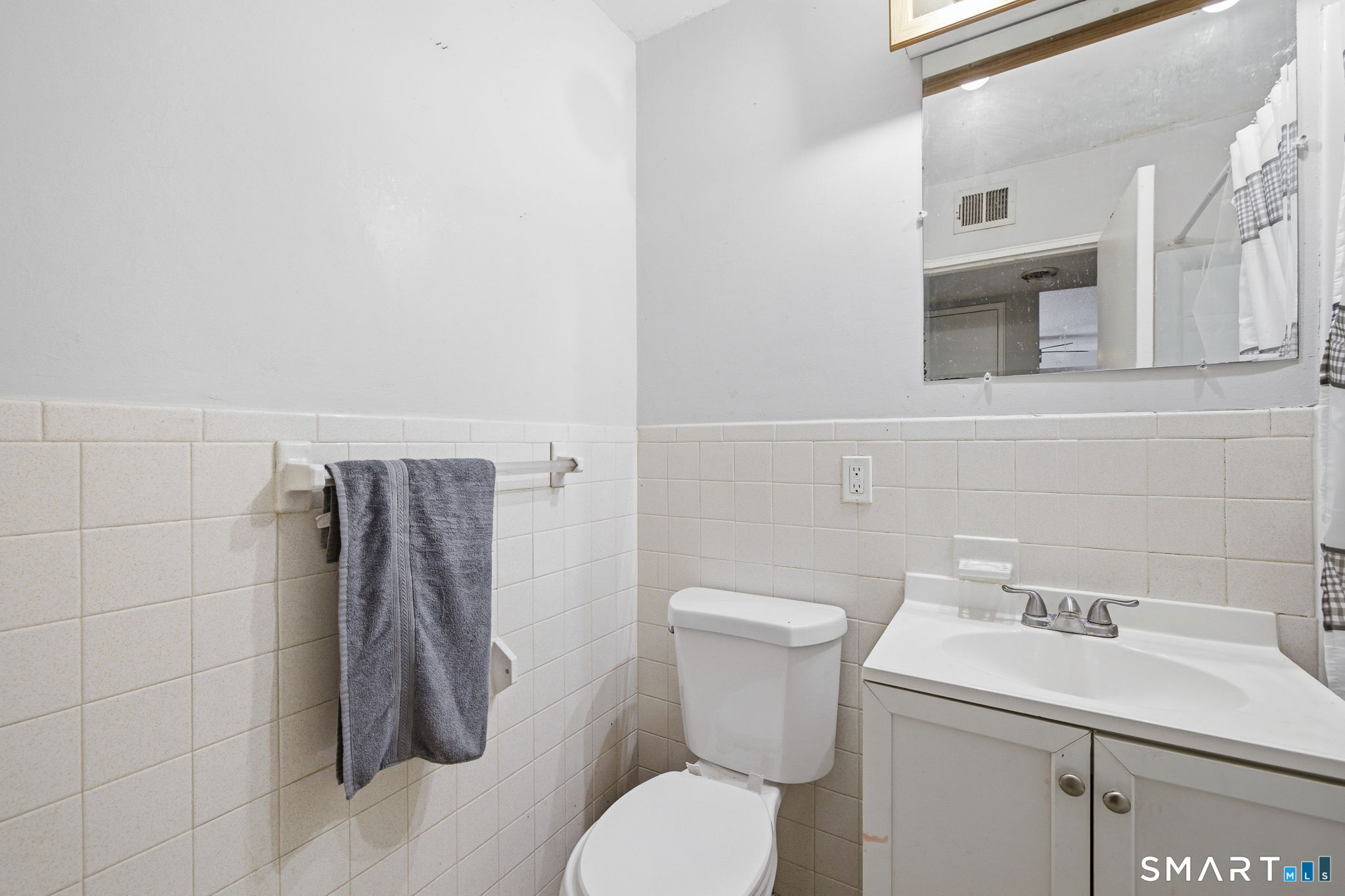 12 Georgetown Drive, Unit D Enfield, CT 06082 - Photo 15 of 23