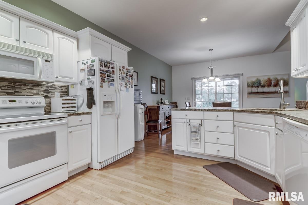 2501 Tartan Way Springfield, IL 62711 - Photo 11 of 43