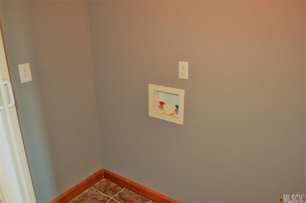 2140 Zion Road Morganton, NC 28655 - Photo 7 of 22 Gallery Image 7