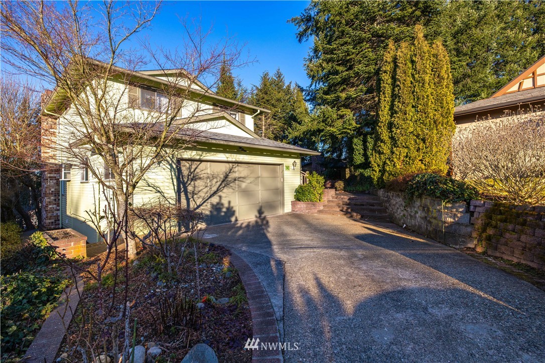 2012 Jones Circle Southeast Renton, WA 98055 - Photo 1 of 25 a view of a back yard of the house