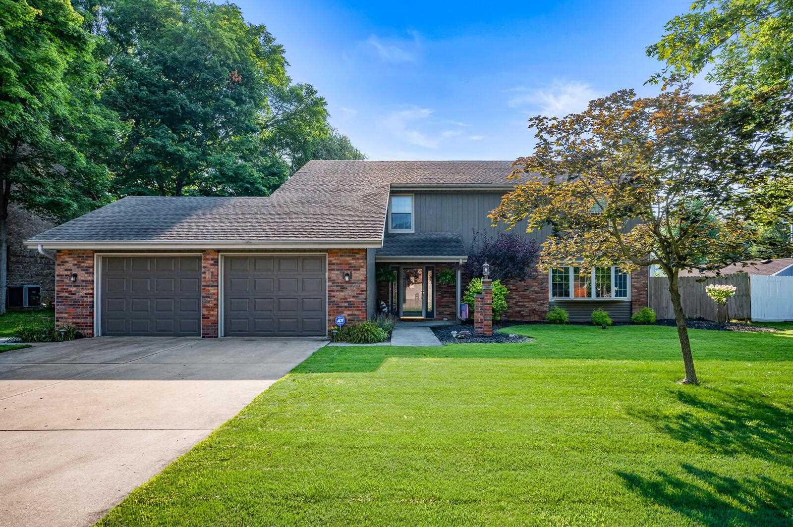 8216 North Wilderness Road Muncie, IN 47303 - Photo 1 of 28 Gallery Image 1