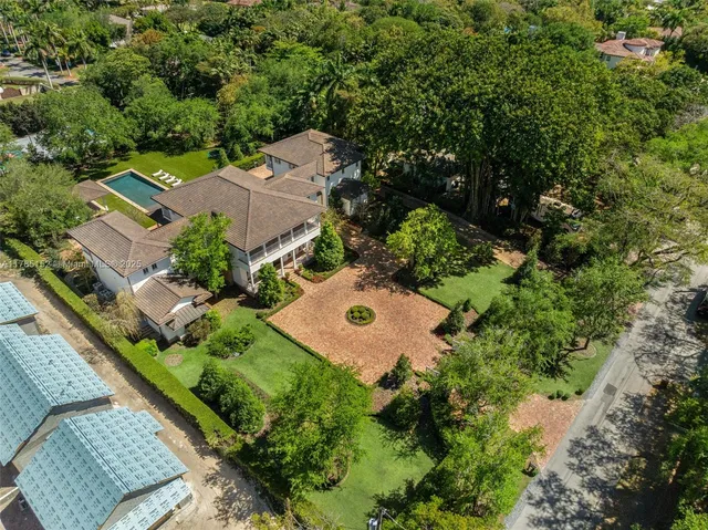 $11,500,000 | 7393 Southwest 79th Court, Miami, FL 33143