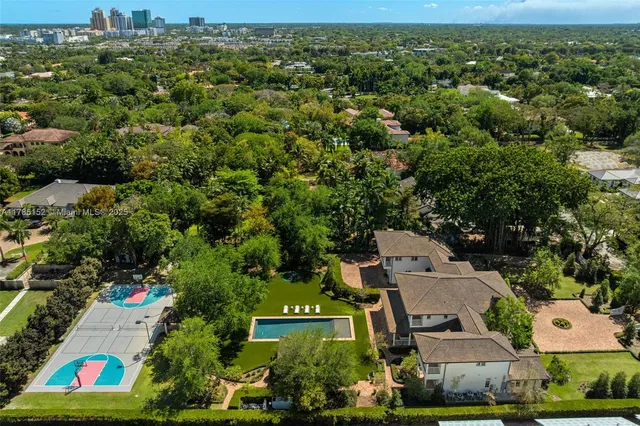 $11,500,000 | 7393 Southwest 79th Court, Miami, FL 33143