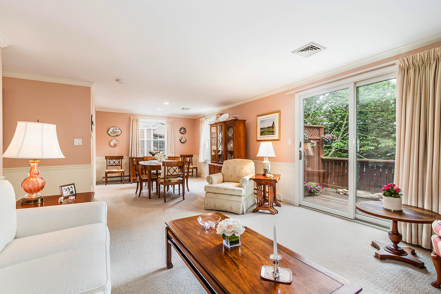 39 Tower Hill Road, Unit 4C Osterville, MA 02655 - Photo 5 of 23 a living room with furniture and a large window