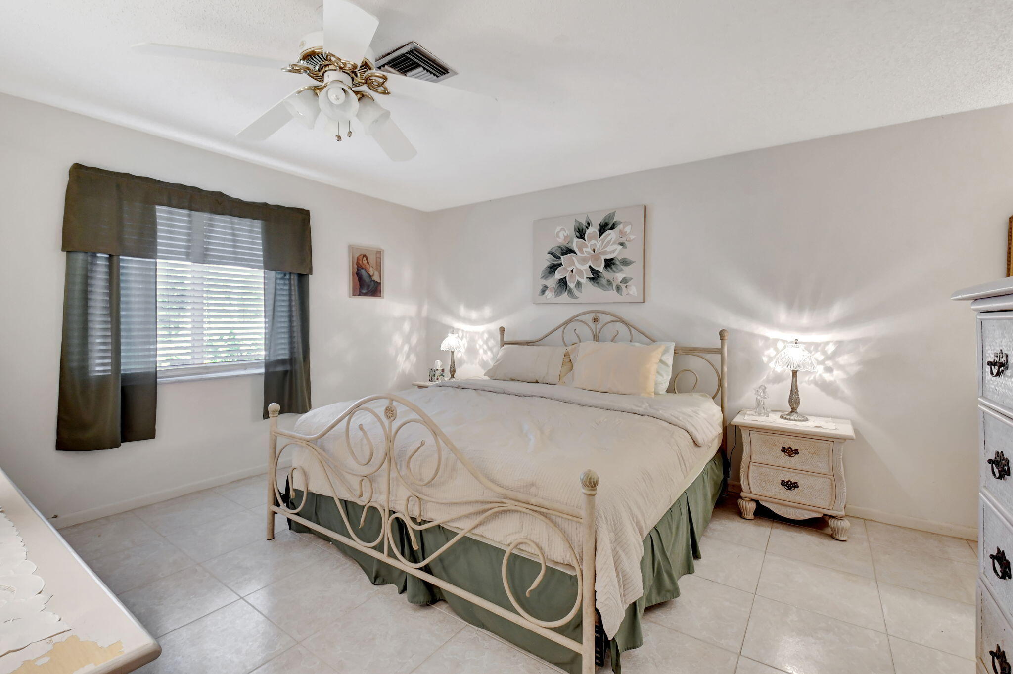 1670 Northwest 18th Avenue, Unit 202 Delray Beach, FL 33445 - Photo 22 of 35 22-web-or-mls-DSC_7621