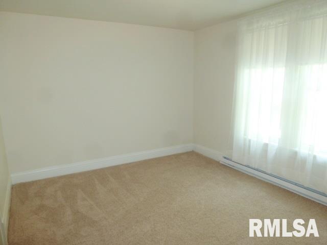 433 40th Street Moline, IL 61265 - Photo 15 of 24 Gallery Image 15