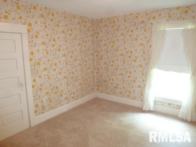 433 40th Street Moline, IL 61265 - Photo 18 of 24 Gallery Image 18