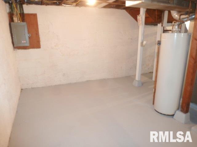 433 40th Street Moline, IL 61265 - Photo 23 of 24 Gallery Image 23