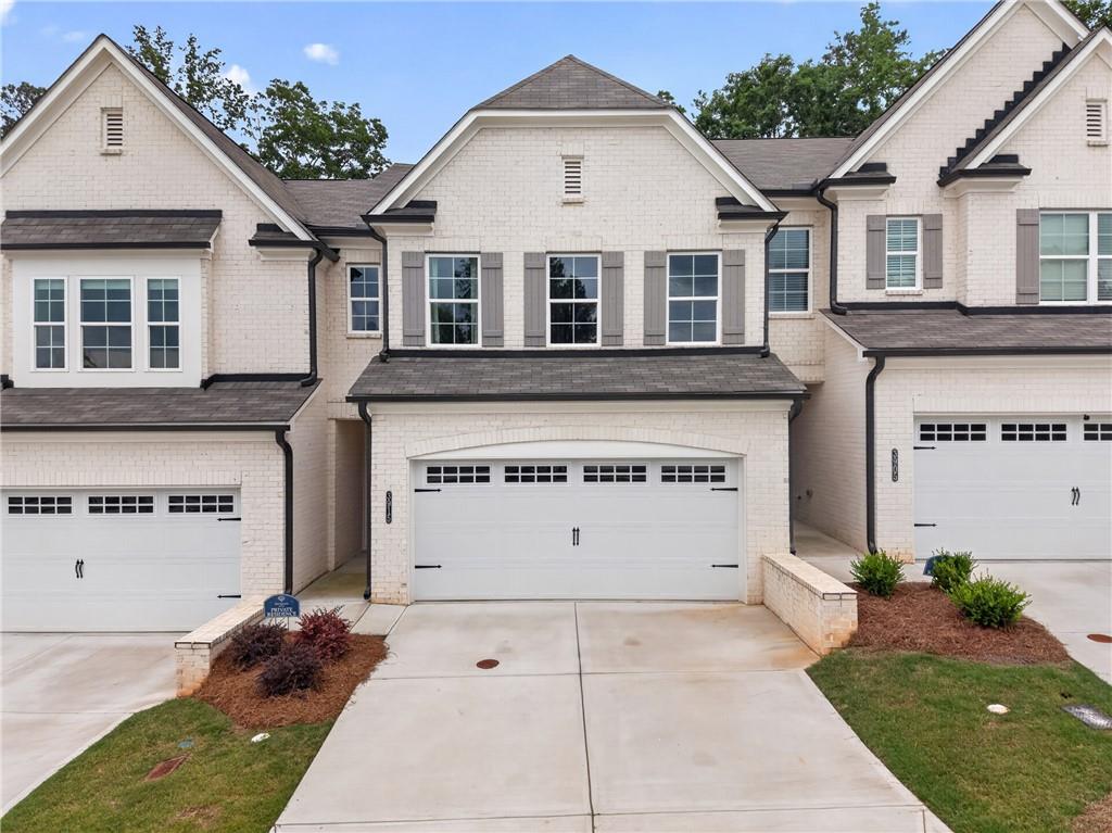 3915 Cavalier Way Duluth, GA 30097 - Photo 2 of 72