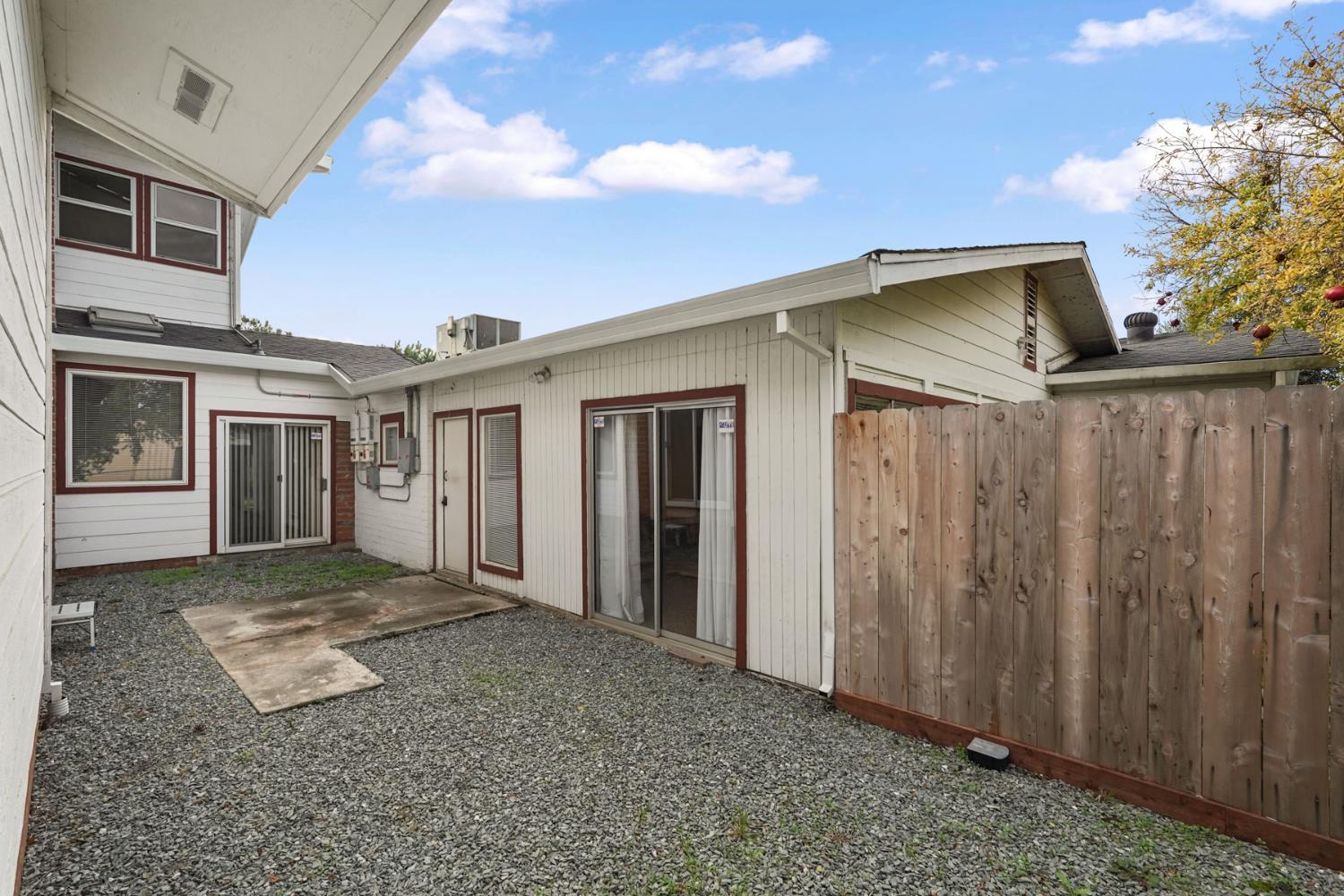 5766 Alpine Road Stockton, CA 95215 - Photo 82 of 99 a front view of a house with a yard