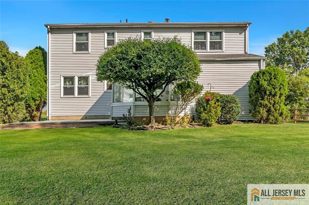 93 Remmey Street Fords, NJ 08863 - Photo 23 of 27