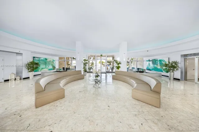 a view of a yard with plants