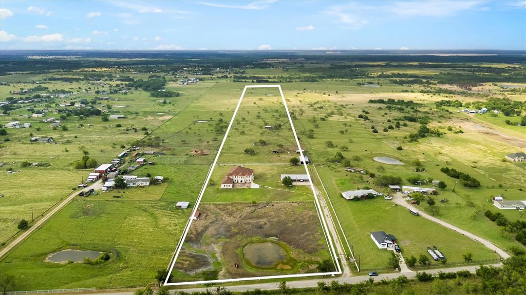 241 Gentry Road Ennis, TX 75119 - Photo 37 of 38