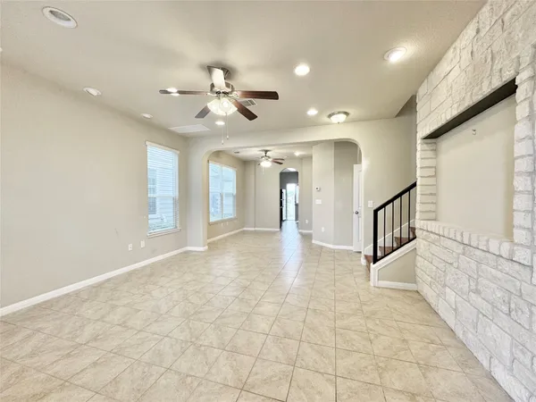 $1,950 | 407 Katmai Circle, Pflugerville, TX 78660
