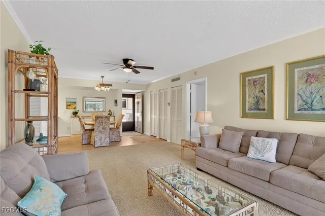 $174,900 | 12501 McGregor Boulevard, Unit 28, Fort Myers, FL 33919