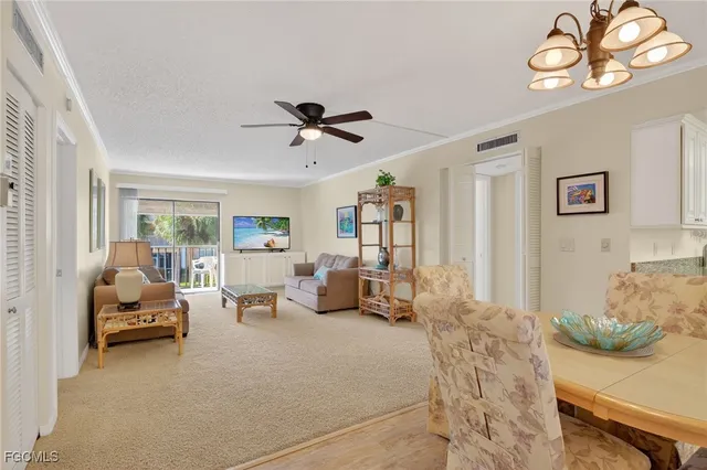 $174,900 | 12501 McGregor Boulevard, Unit 28, Fort Myers, FL 33919