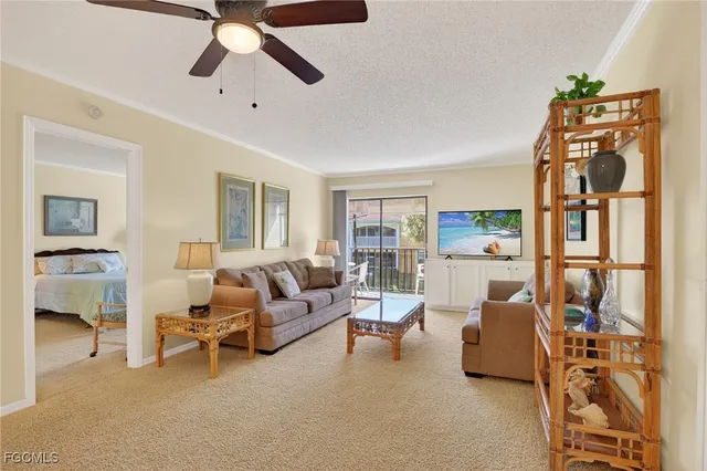 $174,900 | 12501 McGregor Boulevard, Unit 28, Fort Myers, FL 33919