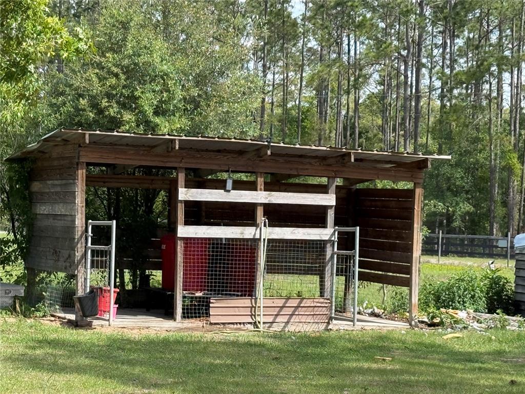 11090 Southeast 165th Terrace Road Ocklawaha, FL 32179 - Photo 26 of 39