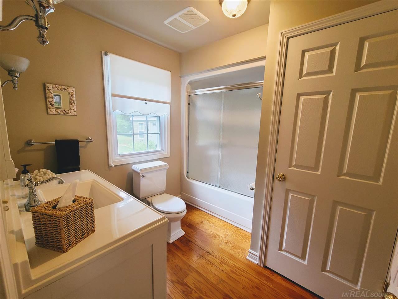 2363 South Lakeshore Road Applegate, MI 48401 - Photo 14 of 55 50046484-13.JPG