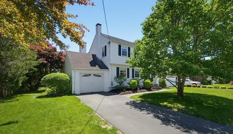 $1,699,000 | 15 Lancaster Road, Needham, MA 02492