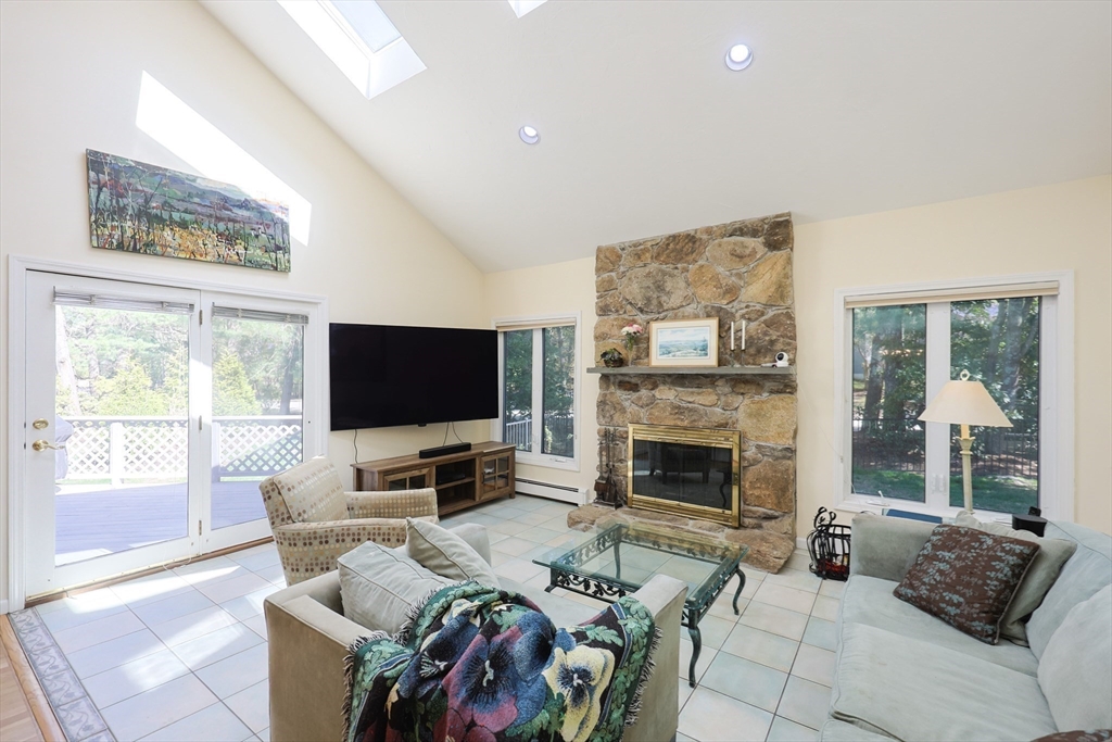 8 Fieldstone Lane Natick, MA 01760 - Photo 13 of 38