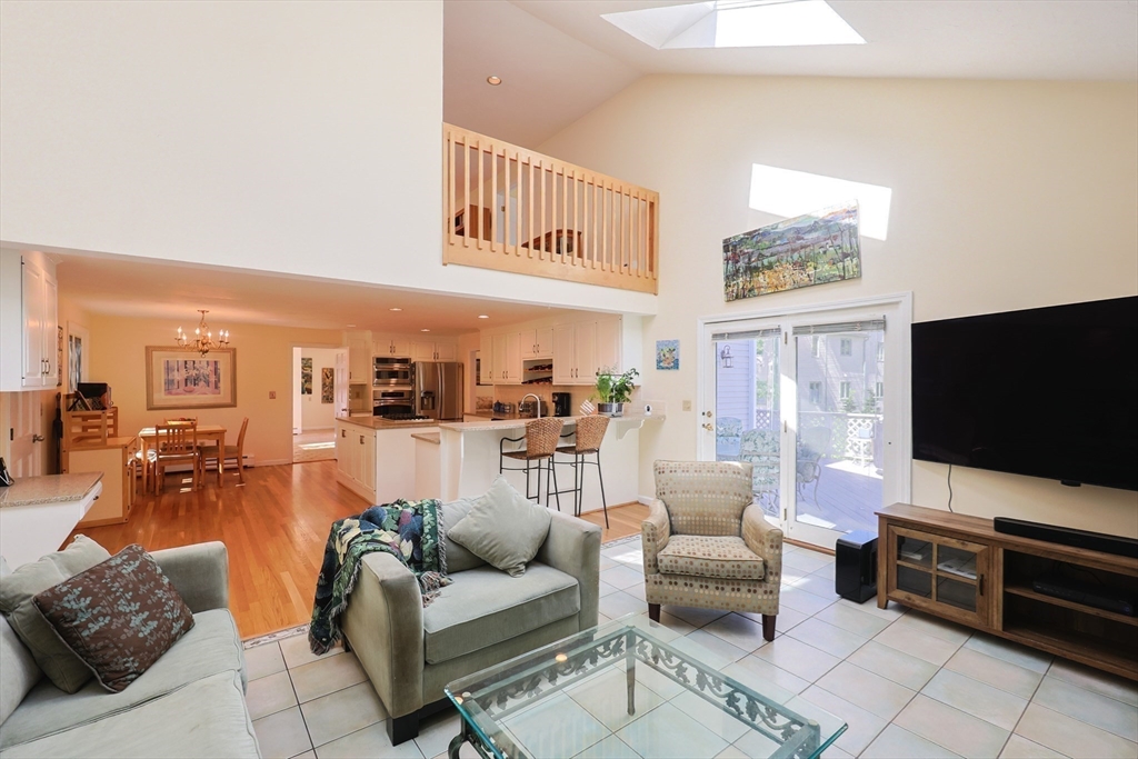 8 Fieldstone Lane Natick, MA 01760 - Photo 14 of 38