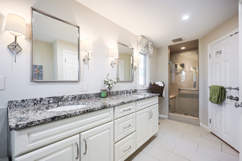 8 Fieldstone Lane Natick, MA 01760 - Photo 18 of 38