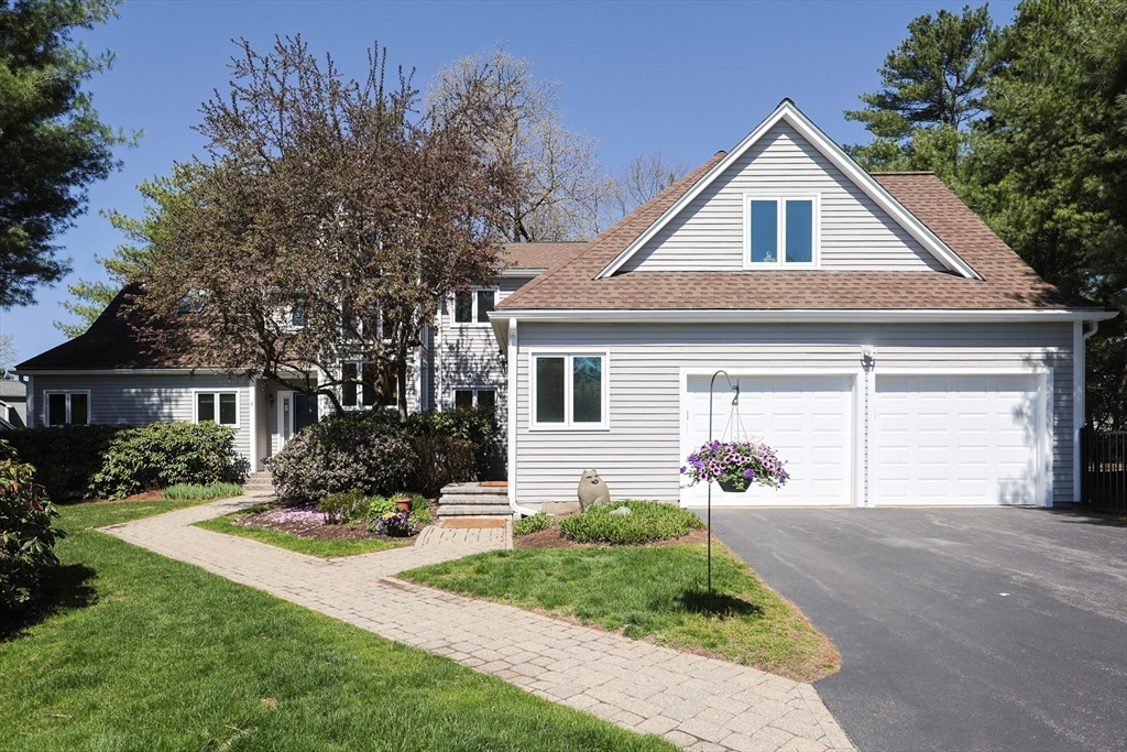 8 Fieldstone Lane Natick, MA 01760 - Photo 2 of 38