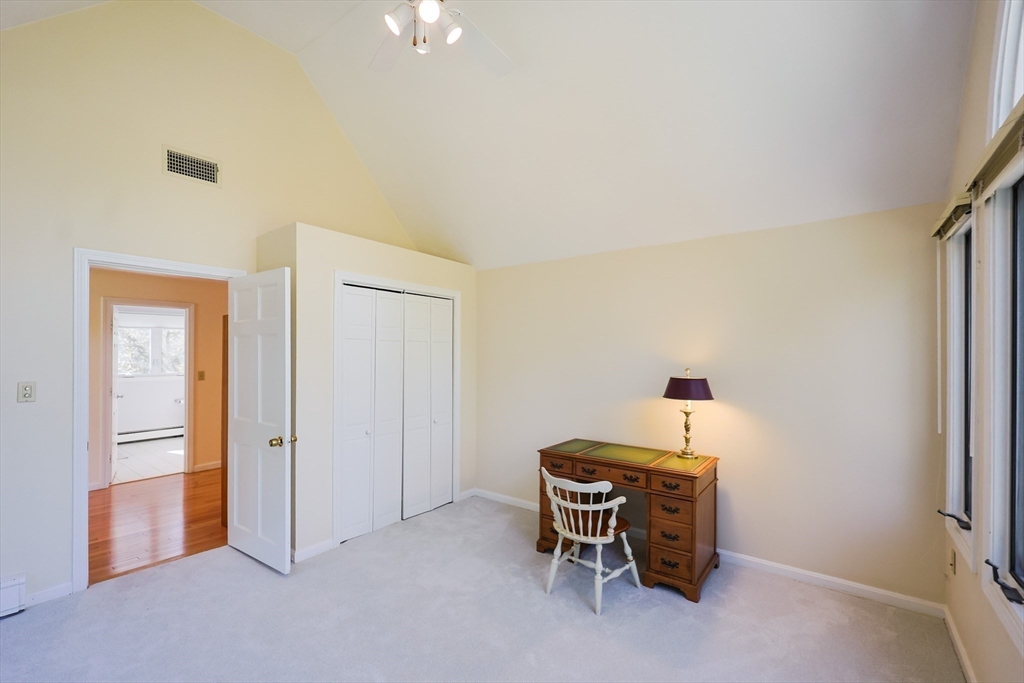 8 Fieldstone Lane Natick, MA 01760 - Photo 24 of 38