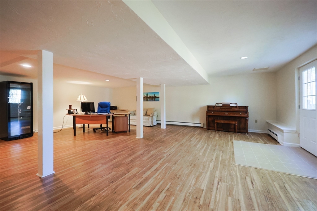 8 Fieldstone Lane Natick, MA 01760 - Photo 32 of 38