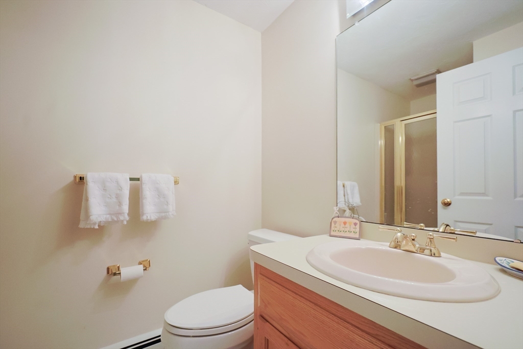 8 Fieldstone Lane Natick, MA 01760 - Photo 33 of 38