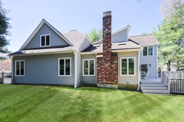 $1,200,000 | 8 Fieldstone Lane, Natick, MA 01760