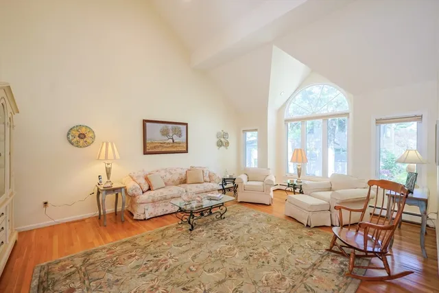 $1,200,000 | 8 Fieldstone Lane, Natick, MA 01760