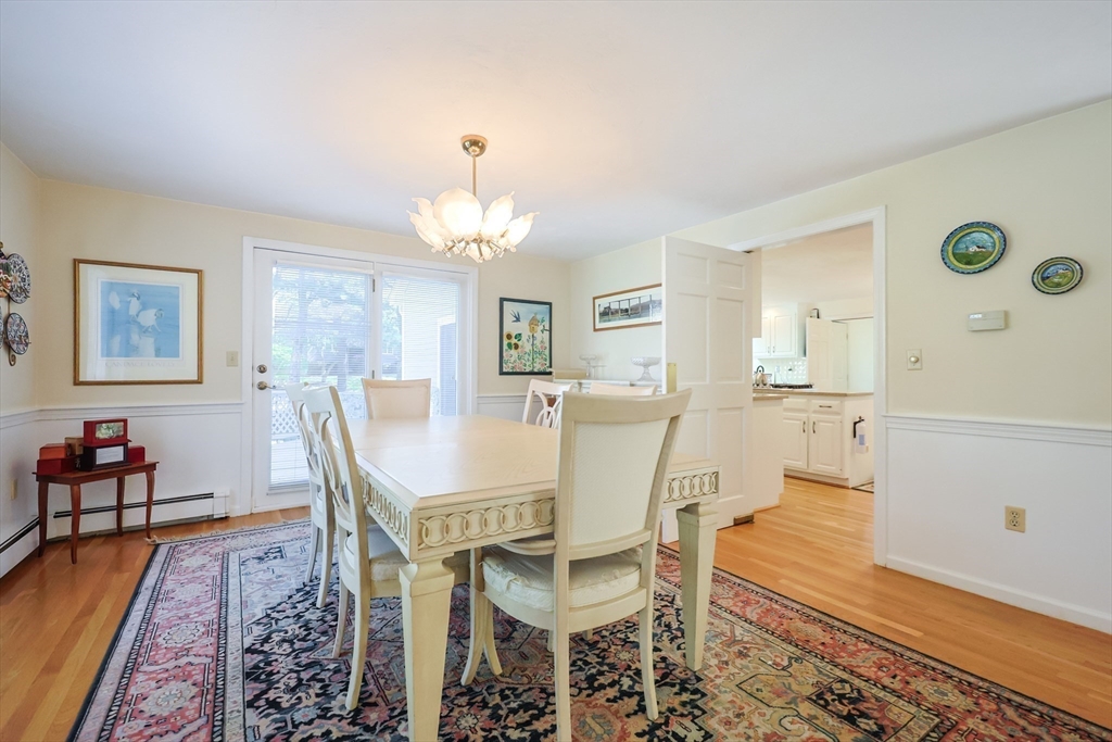 8 Fieldstone Lane Natick, MA 01760 - Photo 7 of 38