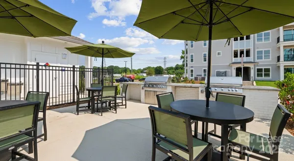 $1,481 | 5120 77 Center Drive, Unit 1A 2, Charlotte, NC 28217