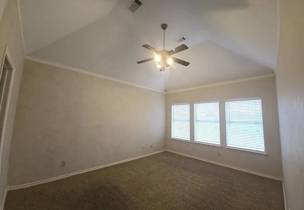 $2,100 | 20067 Telegraph Square Lane, Katy, TX 77449