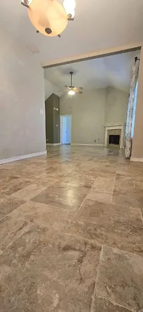 $2,100 | 20067 Telegraph Square Lane, Katy, TX 77449