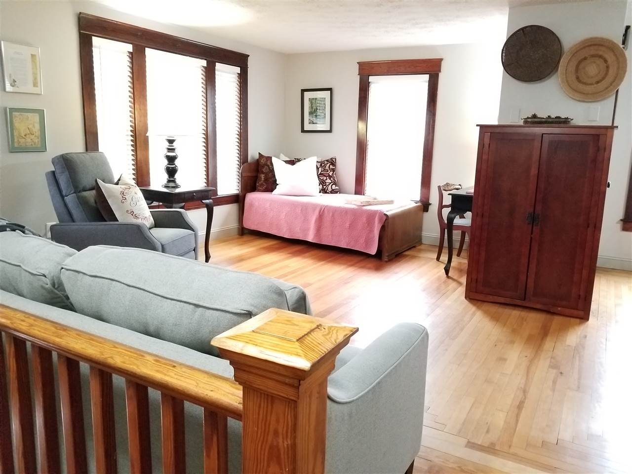 65 South Elm Street, Unit 3 Manchester, NH 03103 - Photo 3 of 22