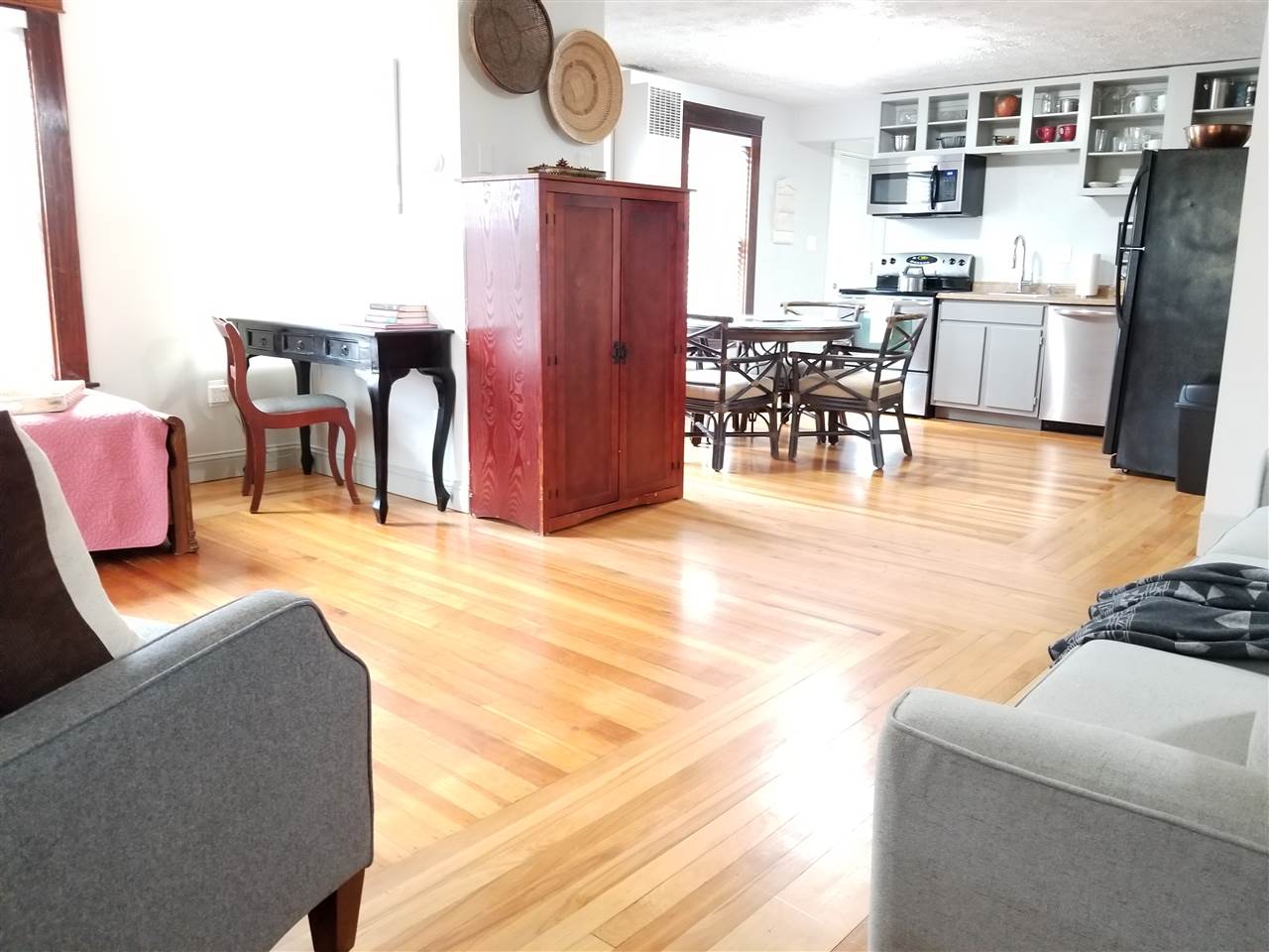 65 South Elm Street, Unit 3 Manchester, NH 03103 - Photo 9 of 22