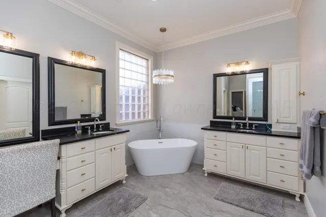 $995,000 | 5200 Spartanburg Drive, Amarillo, TX 79119