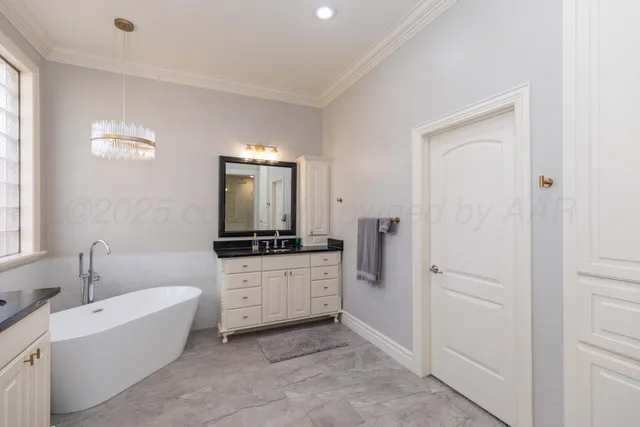 $995,000 | 5200 Spartanburg Drive, Amarillo, TX 79119