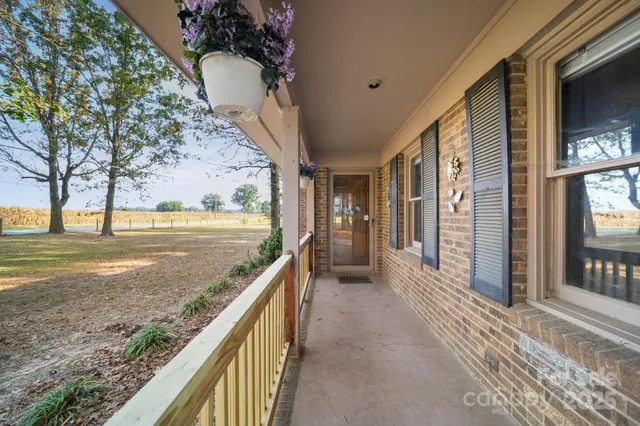 a view of an entryway