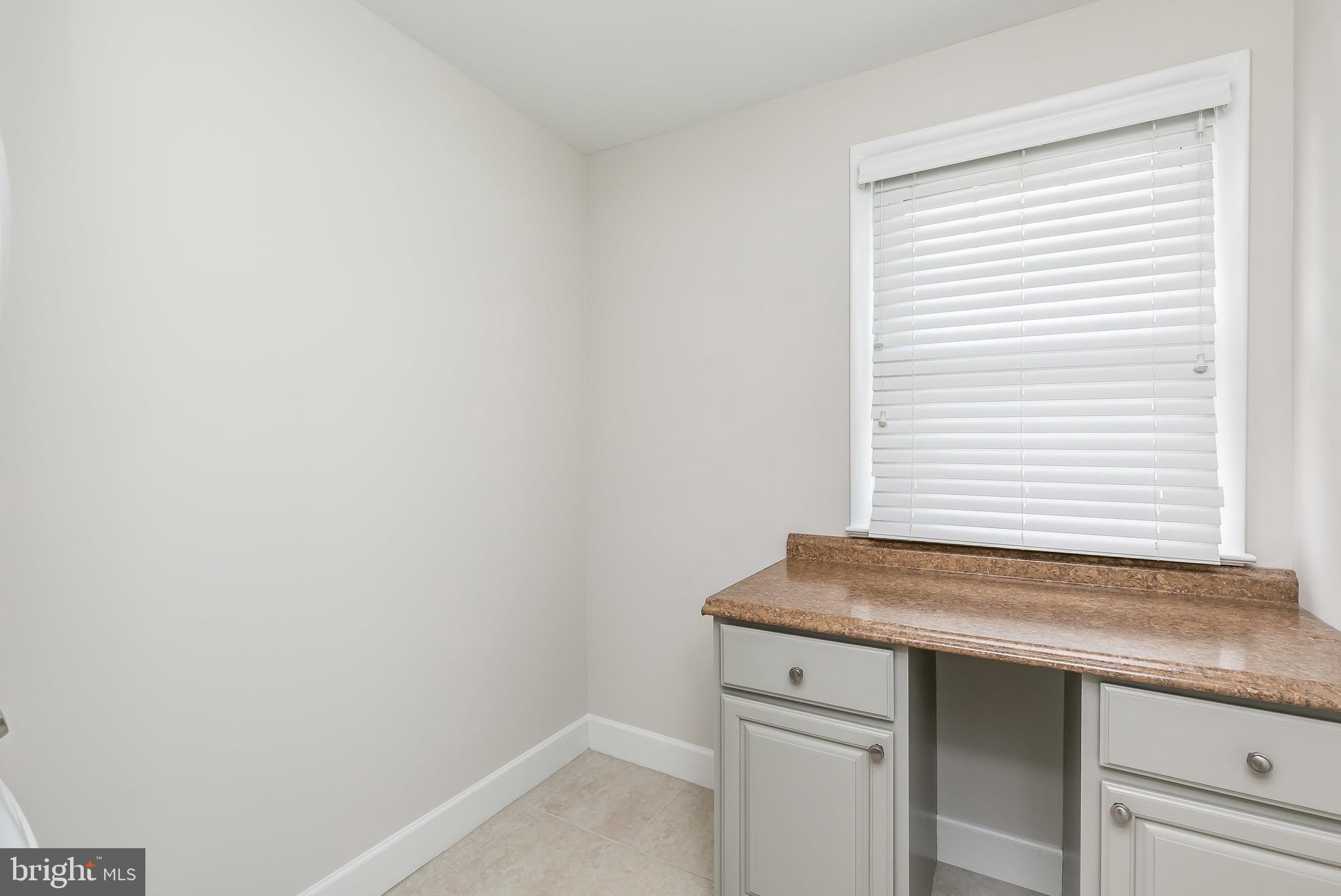 28 Ridgefield Road Lutherville-Timonium, MD 21093 - Photo 42 of 62 Laundry Room