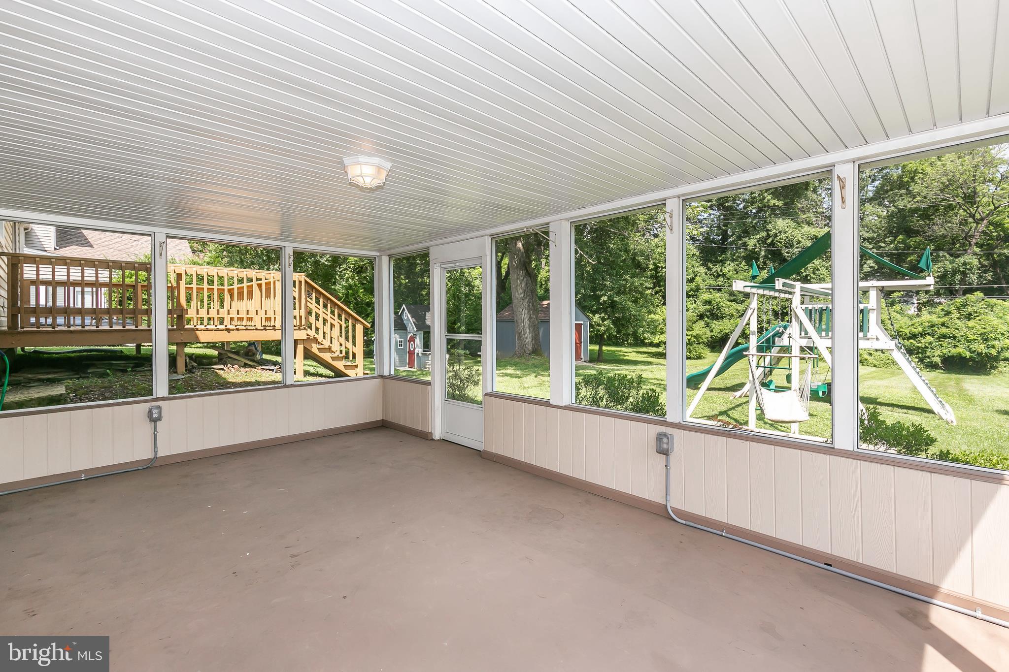 28 Ridgefield Road Lutherville-Timonium, MD 21093 - Photo 49 of 62 Screened Patio