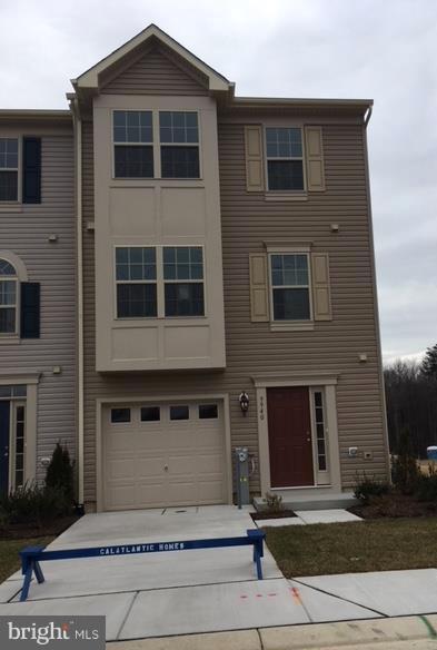 9940 Ravenhurst Road Middle River, MD 21220 - Photo 2 of 10 Exterior (Front)