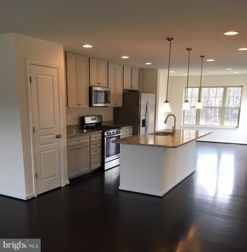 9940 Ravenhurst Road Middle River, MD 21220 - Photo 4 of 10 Kitchen