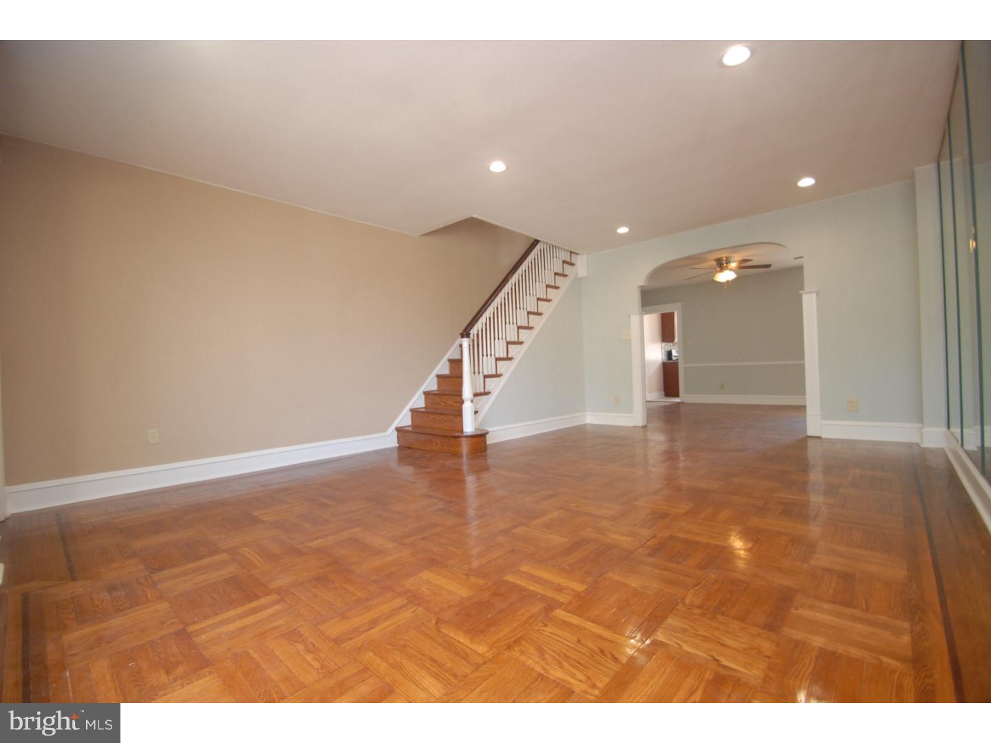 7390 Rugby Street Philadelphia, PA 19138 - Photo 9 of 24 Living Room